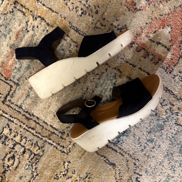 Paul Green blue nubuck leather Chelsea wedge sandal, USA size 9 / UK size 6.5 - Picture 5 of 10